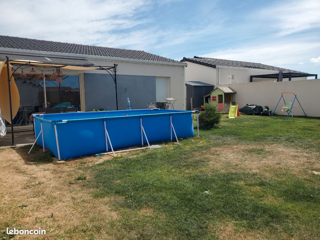 2 bedrooms House in Charmes-sur-Rhone, France No. 341924