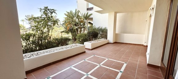 3 Schlafzimmer Wohnung in Estepona, Spain, Nr. 148029 42