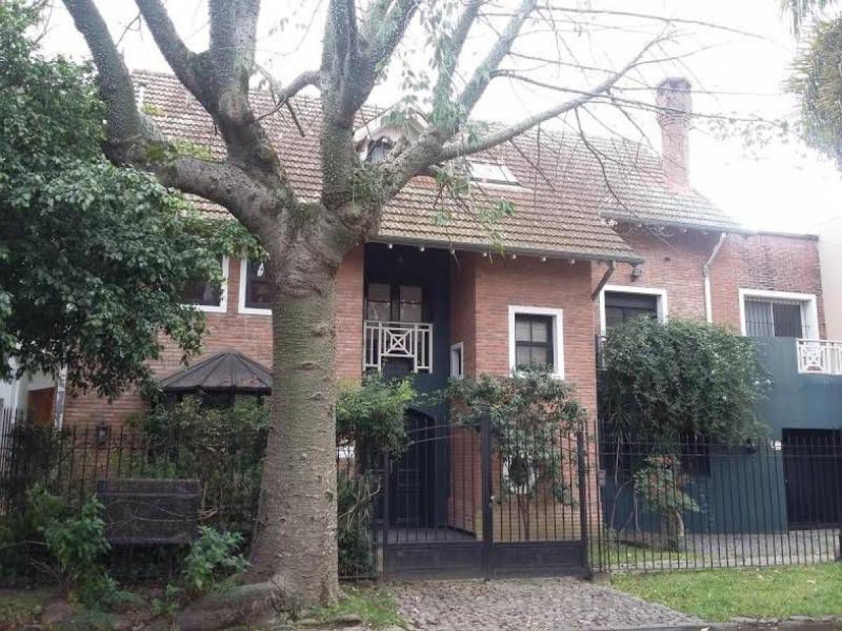 Casa de 6 dormitorios en San Fernando, Argentina No. 93261