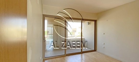 Moradia em banda T3 em Al Raha Gardens, UAE N.º 29001 14