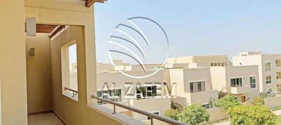 Moradia em banda T3 em Al Raha Gardens, UAE N.º 29001 18