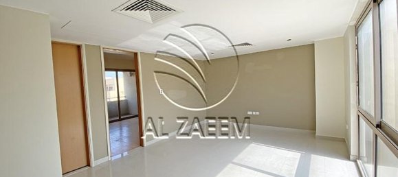 Moradia em banda T3 em Al Raha Gardens, UAE N.º 29001 9