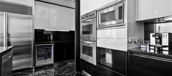 3 bedrooms Commercial property for sale in Miami, Miami-Dade, Florida, USA № 615266 21