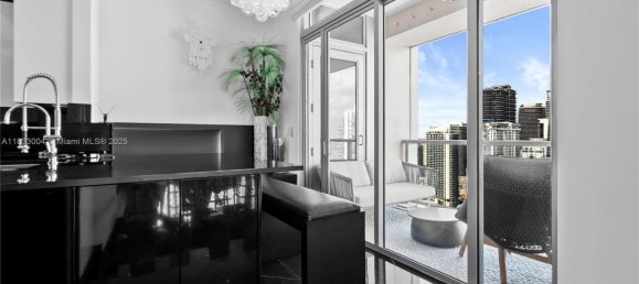 3 bedrooms Commercial property for sale in Miami, Miami-Dade, Florida, USA № 615266 20