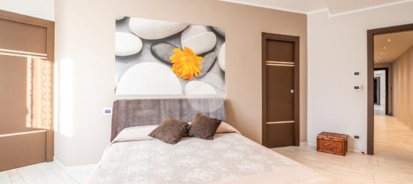 3 Schlafzimmer Wohnung in Volvera, Italy, Nr. 79633 13