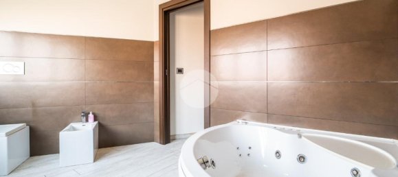 3 Schlafzimmer Wohnung in Volvera, Italy, Nr. 79633 20