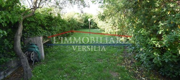 Casa de 6 habitaciónes en Massa, Italy No. 72072 16