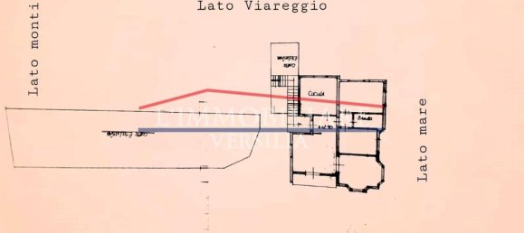 Casa de 6 habitaciónes en Massa, Italy No. 72072 14