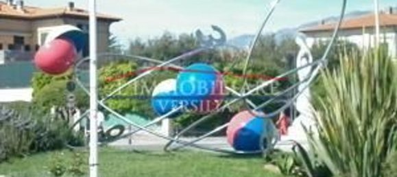 Casa de 6 habitaciónes en Massa, Italy No. 72072 28