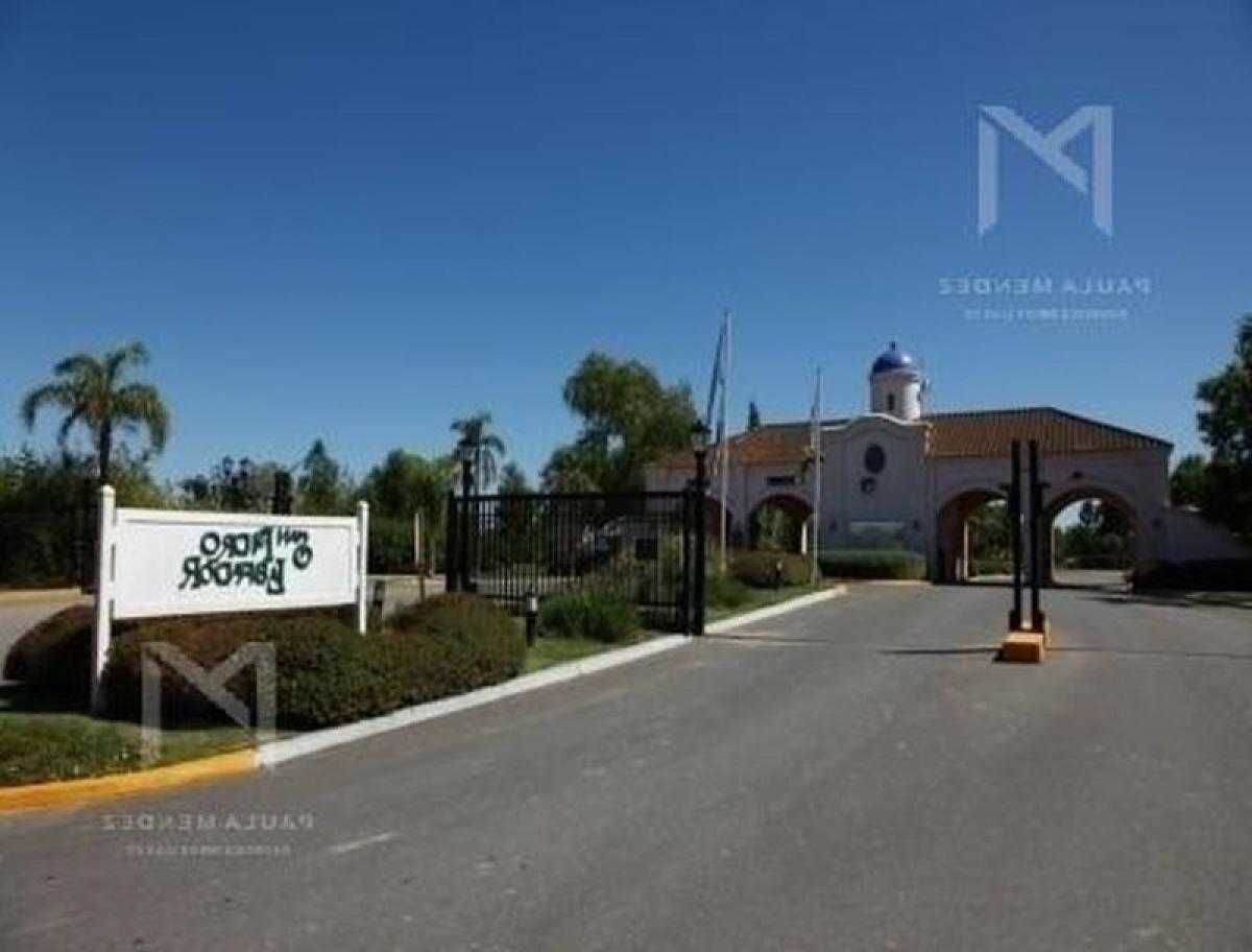  Land in Tigre, Argentina No. 122072