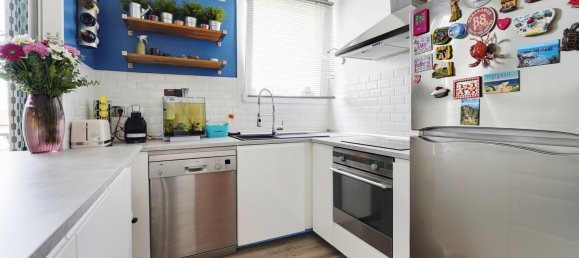 2 chambres Appartement à La Garenne-Colombes, France No. 163246 4