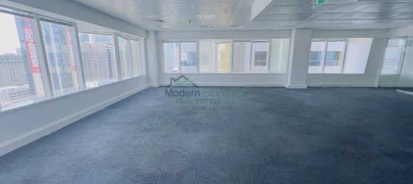 2003m² Office in Sheikh Zayed Road, UAE No. 9483 4