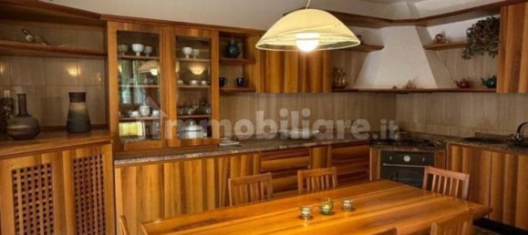 Дом с 3 спальнями в Сареццо, Италия № 303515 3