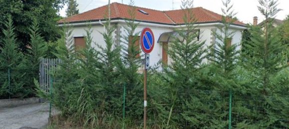 3-Zimmer Villa in Busto Arsizio, Italy, Nr. 8969 2