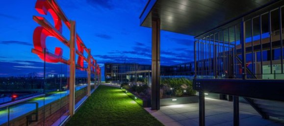 Studio in Slough, United Kingdom, Nr. 3265 3