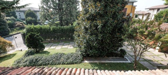 Villa T4 em Calusco d'Adda, Italy N.º 6352 2