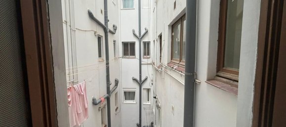 Apartamento de 4 dormitorios en Sant Martí, Spain No. 167094 4