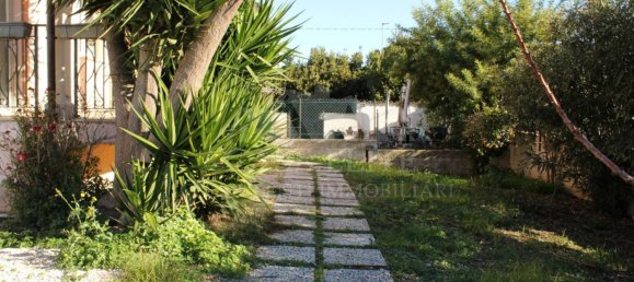 3 chambres Villa à Ardea, Italy No. 55919 10