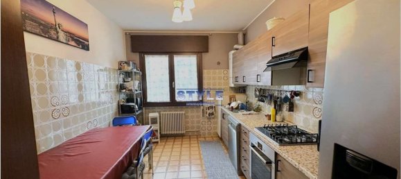 6 rooms Apartment in Dolo, Italy No. 60758 4