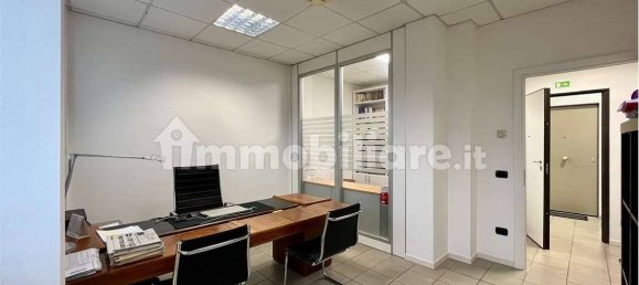 2 rooms Office in Ancona, Italy No. 211819 3