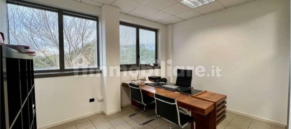 2 rooms Office in Ancona, Italy No. 211819 4