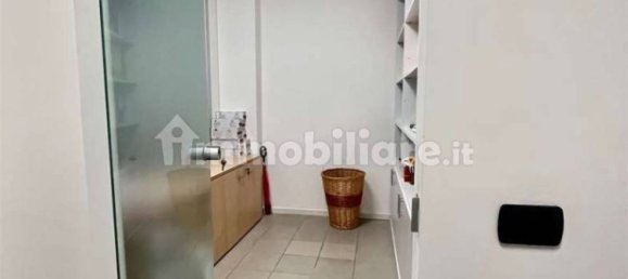 2 rooms Office in Ancona, Italy No. 211819 8