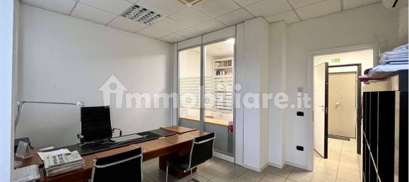 2 rooms Office in Ancona, Italy No. 211819 12