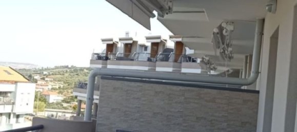 Квартира с 2 комнатами в Васто, Италия № 306444 7