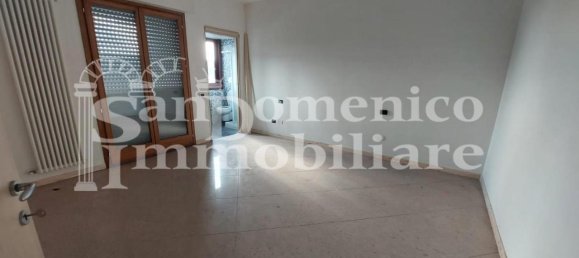 8-salle Appartement à Vecchiano, Italy No. 141901 6