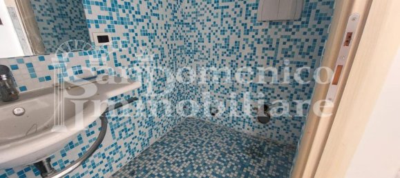 8-salle Appartement à Vecchiano, Italy No. 141901 3