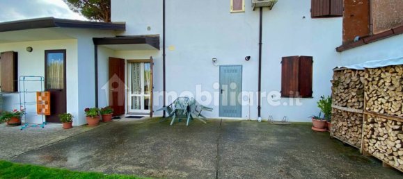 3 bedrooms Villa in Comacchio, Italy No. 178970 3