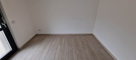 2 bedrooms Penthouse in Sesto San Giovanni, Italy No. 56294 16