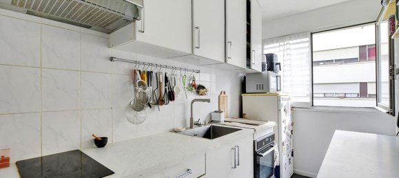 1 bedroom Apartment in Paris, France No. 344496 7