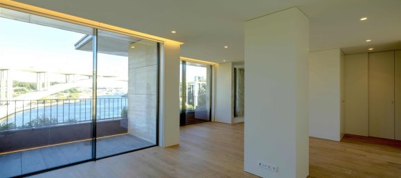 3 bedrooms Apartment in Porto, Portugal No. 107989 40