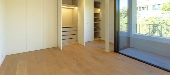 3 bedrooms Apartment in Porto, Portugal No. 107989 27