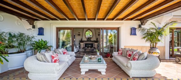 7 bedrooms Villa in Marbella, Spain No. 111398 3