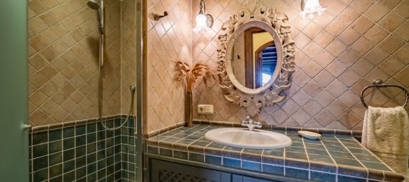 7 bedrooms Villa in Marbella, Spain No. 111398 22