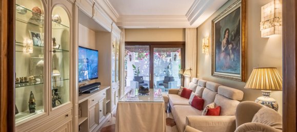 7 bedrooms Villa in Marbella, Spain No. 111398 10