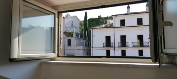 Квартира с 3 спальнями в Мендичино, Италия № 375228 17