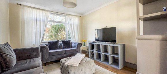 3 bedrooms House in Twickenham, United Kingdom No. 8478 2