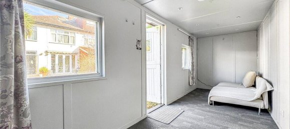 3 bedrooms House in Twickenham, United Kingdom No. 8478 13