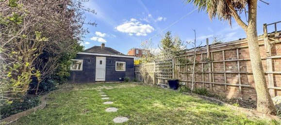 3 bedrooms House in Twickenham, United Kingdom No. 8478 5