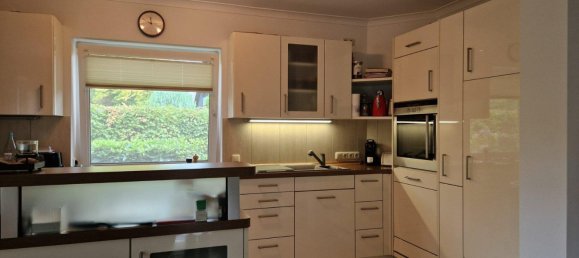 5 rooms Bungalow in Friesland, Germany No. 353515 10