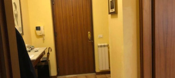 5 rooms Apartment in Palermo, Italy No. 42606 8