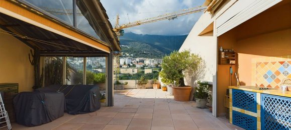 4 غرف نوم منزل ذو طابقين في Bastia, France رقم 51682 2