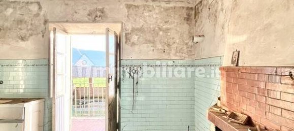 Apartamento de 4 dormitorios en Anagni, Italy No. 293127 5