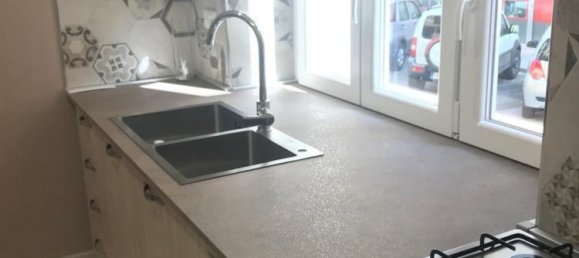 2 bedrooms Apartment in Cuneo, Italy No. 379132 3