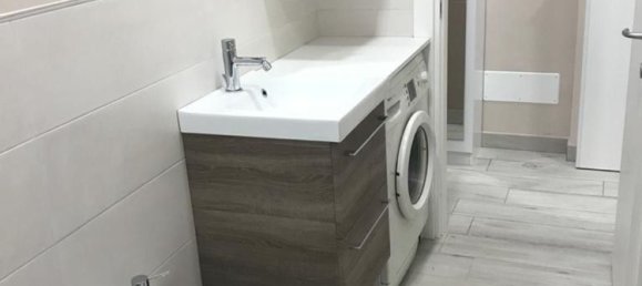 2 bedrooms Apartment in Cuneo, Italy No. 379132 10