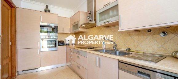 4 bedrooms House in Quarteira, Portugal No. 10542 10