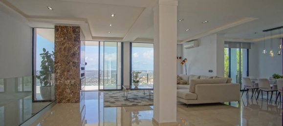 4 bedrooms Villa in Altea, Spain No. 9776 16